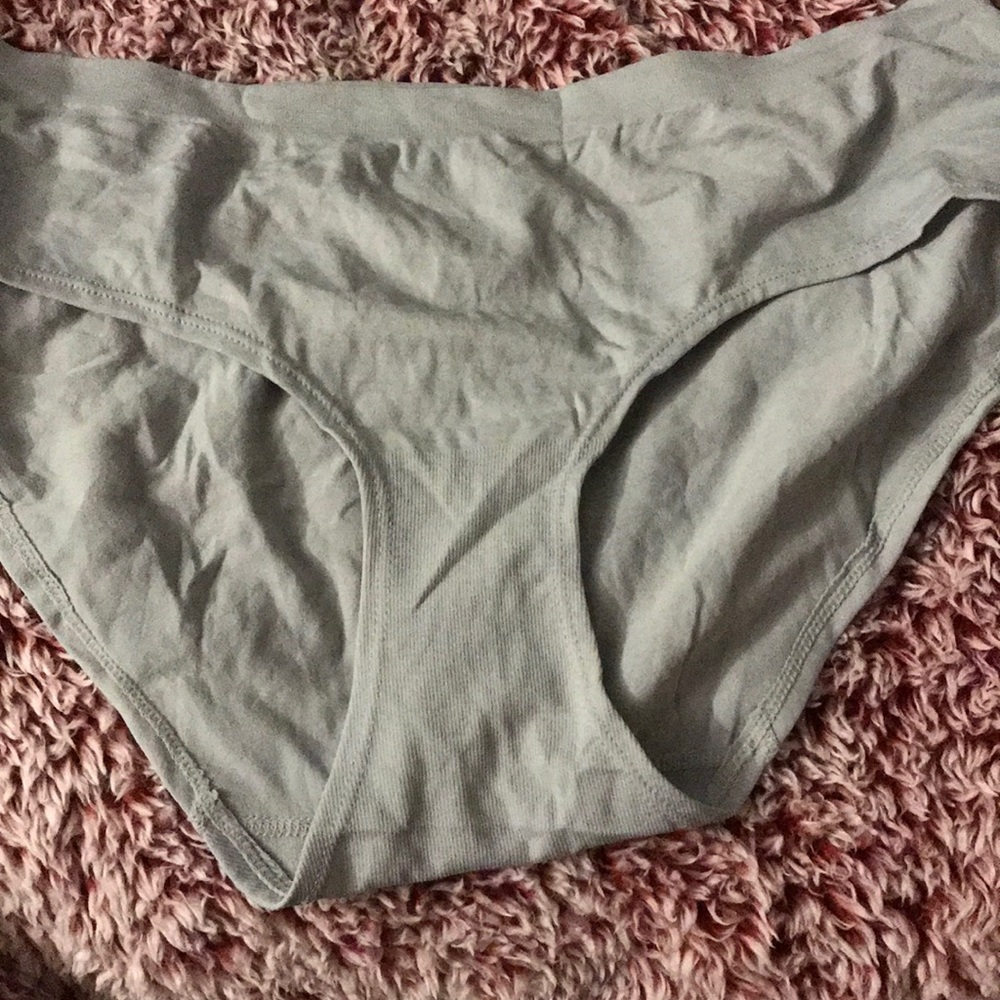 Underwear - Picture 5 of 6